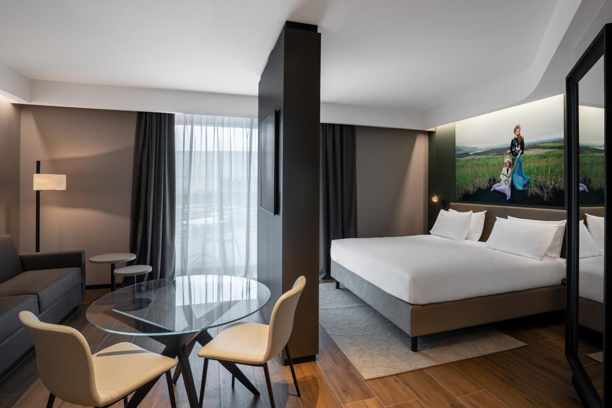 Radisson Blu Hotel, Bergamo Choruslife Exterior foto