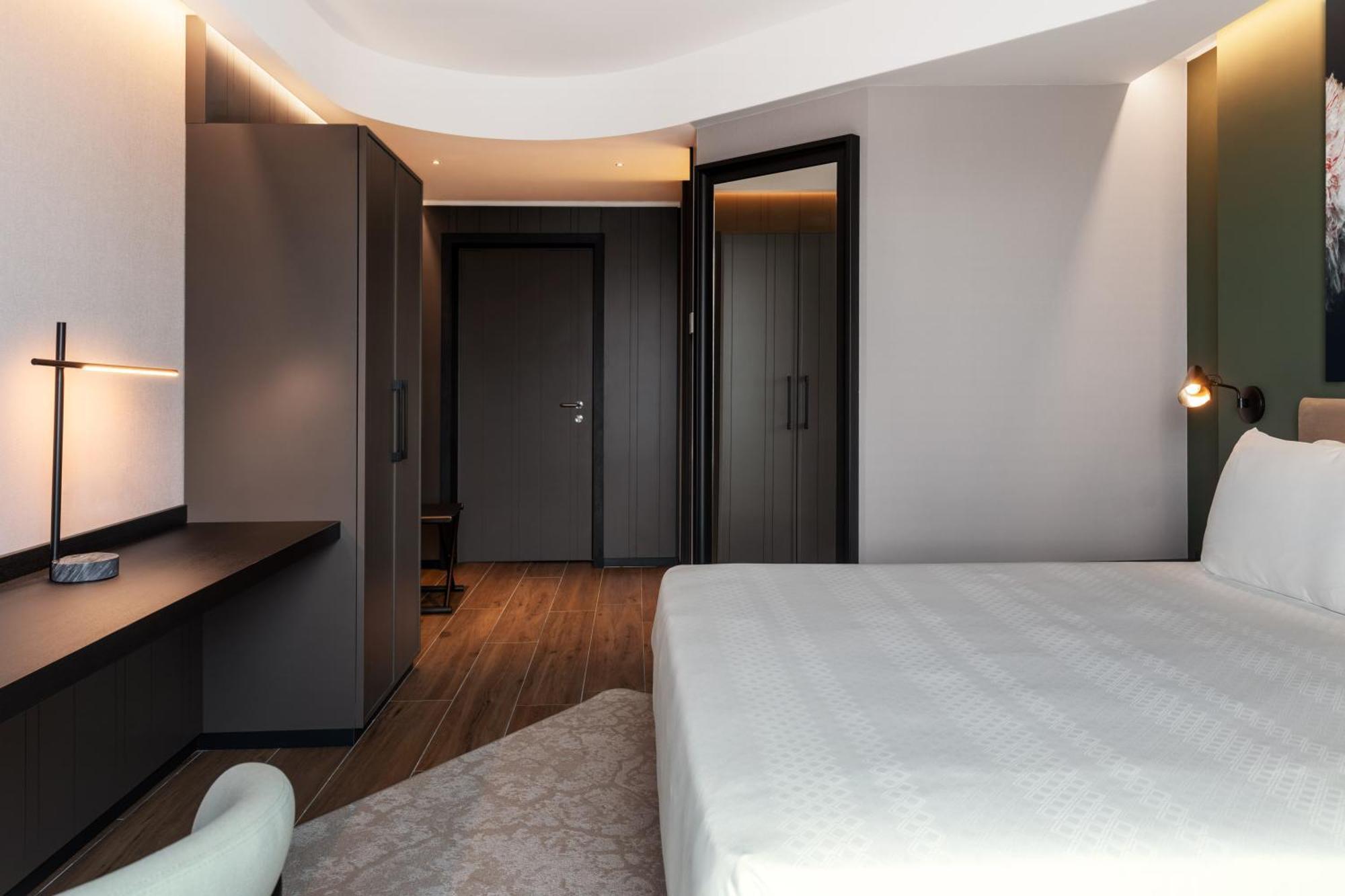 Radisson Blu Hotel, Bergamo Choruslife Exterior foto